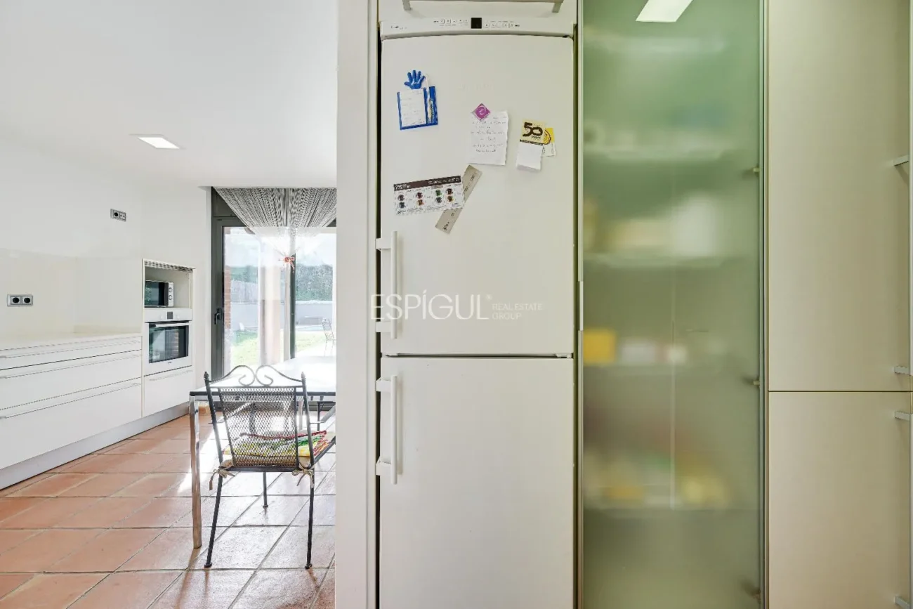 Casa en Fornells Parc con piscina