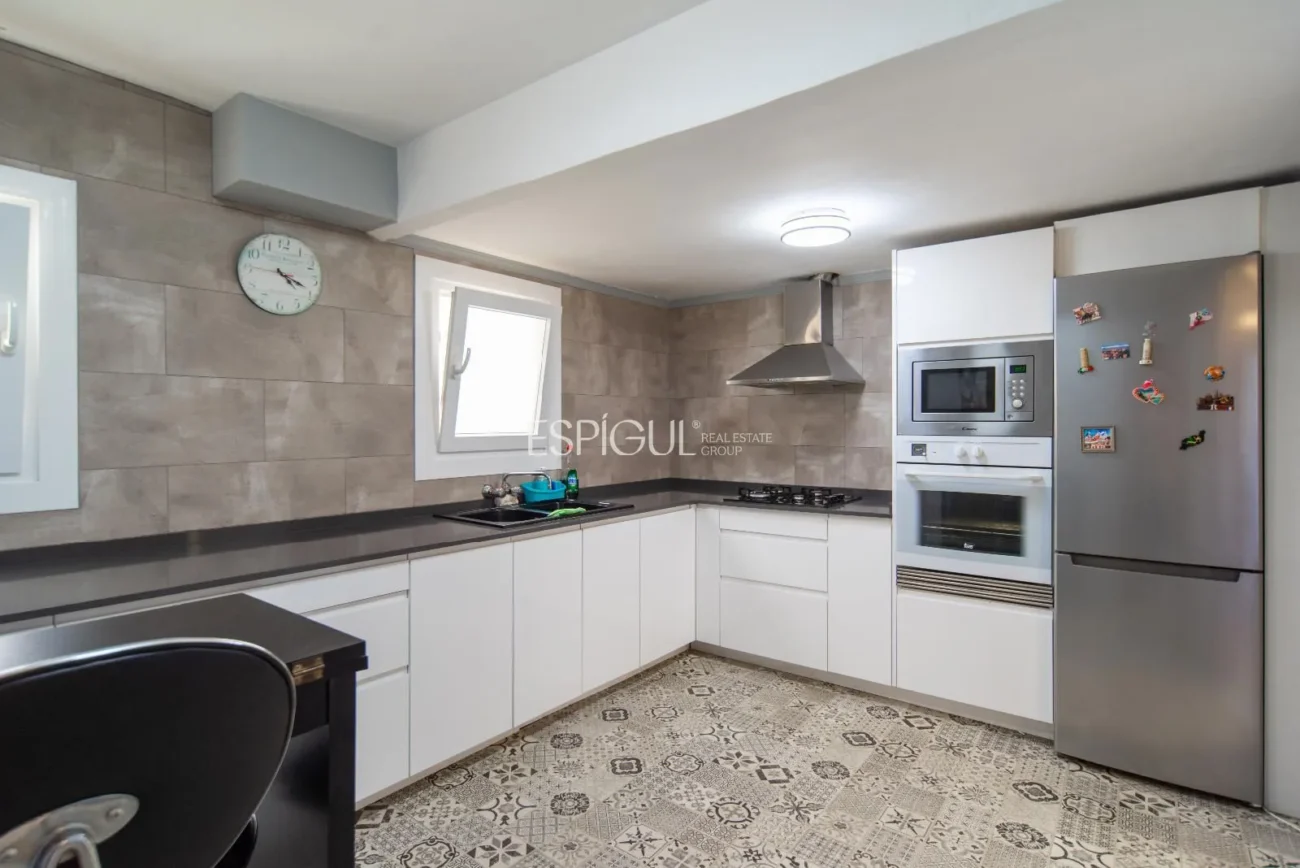 Exzellentes, renoviertes Penthouse in Palamós