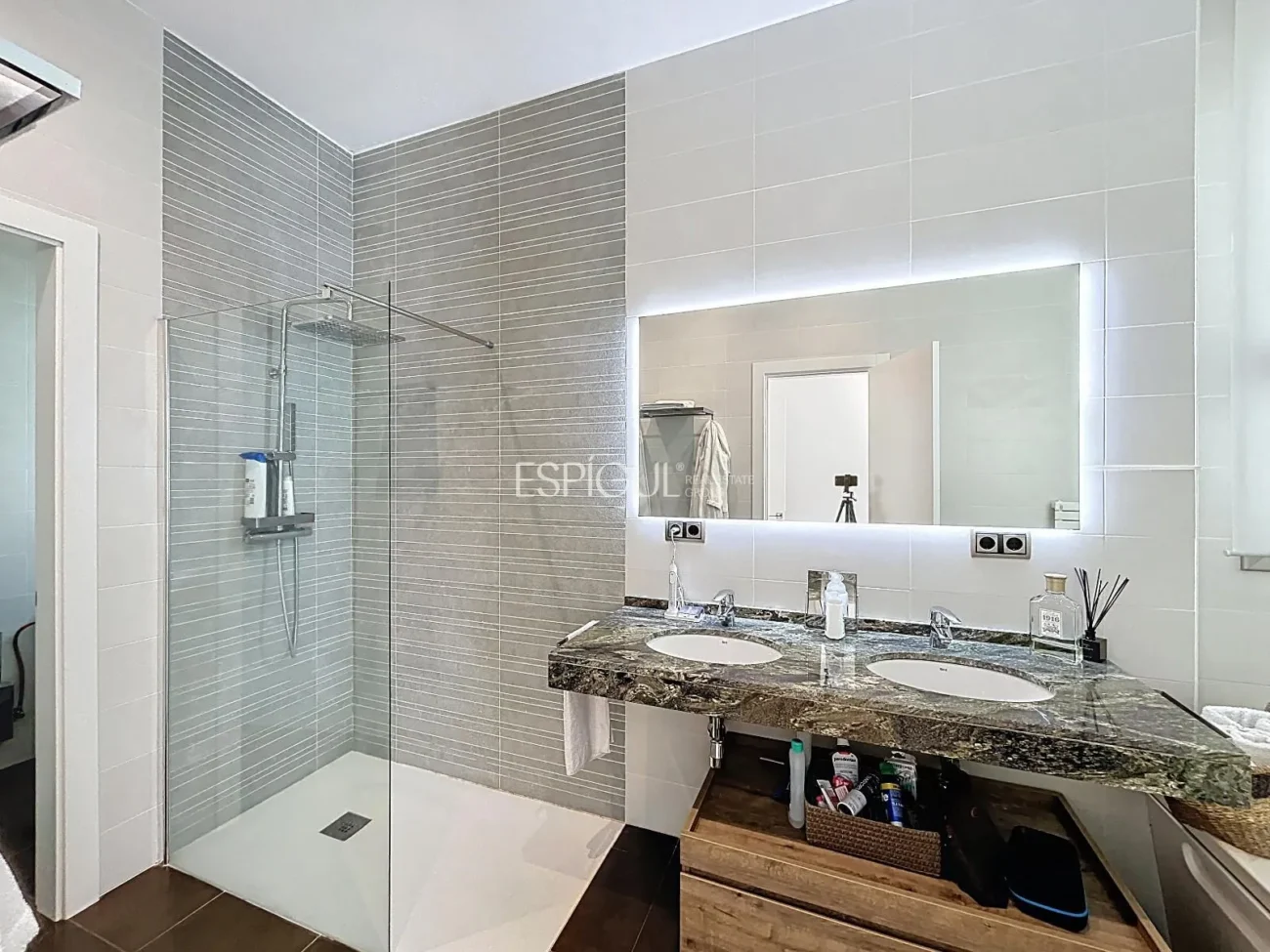 Impressive house with panoramic sea views in Can Tolrà