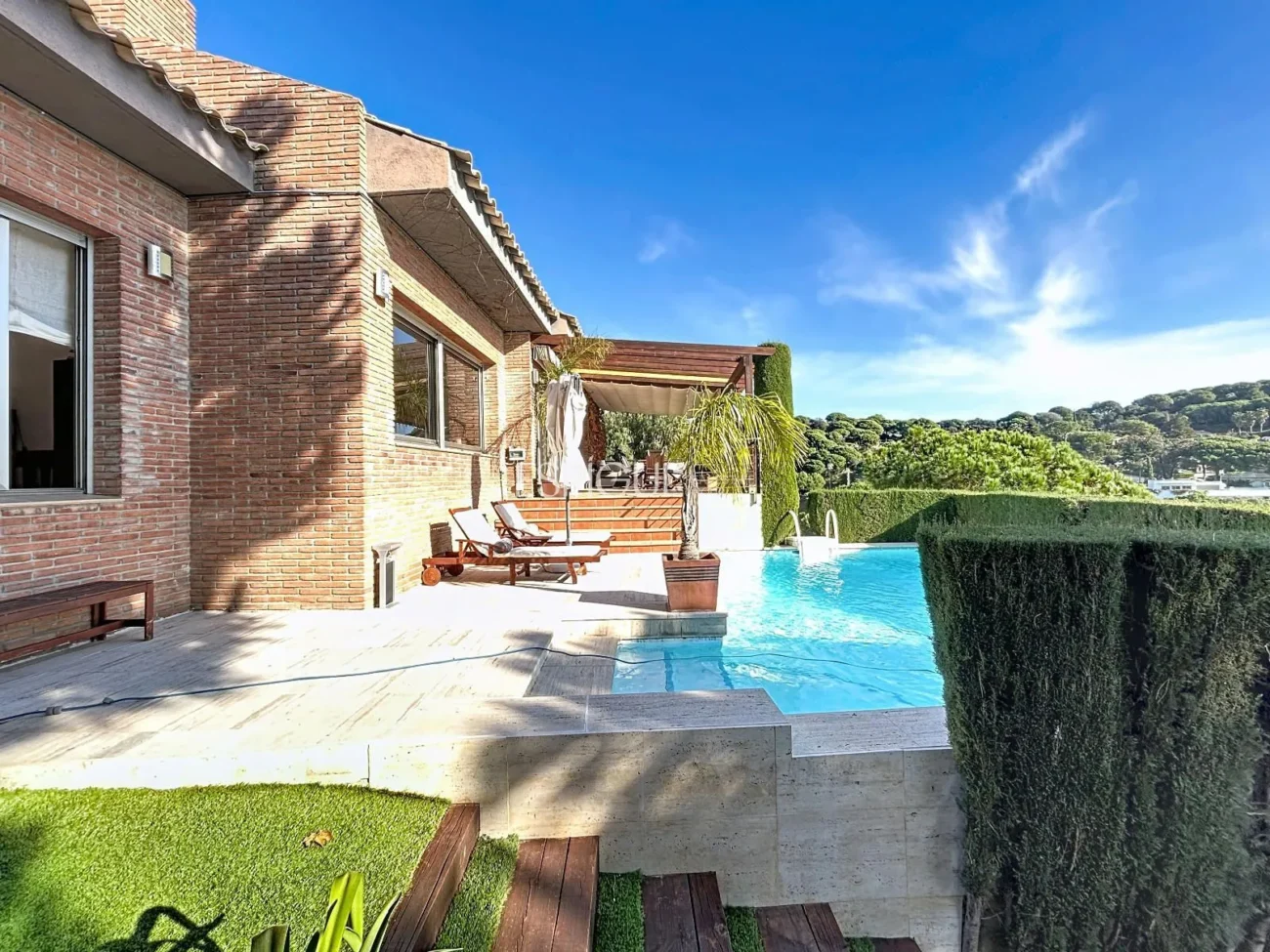 Impressive house with panoramic sea views in Can Tolrà