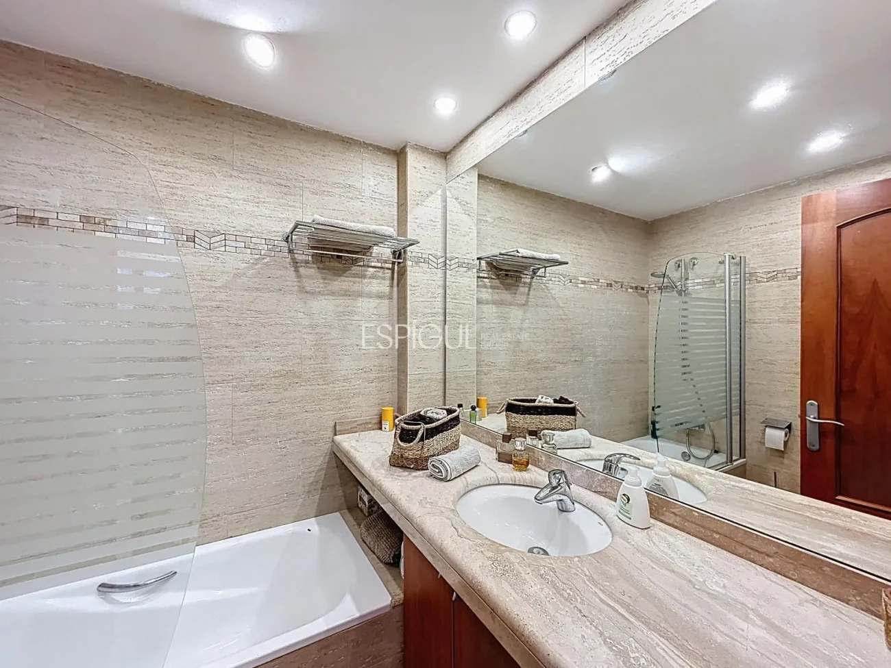 Impressive house with panoramic sea views in Can Tolrà