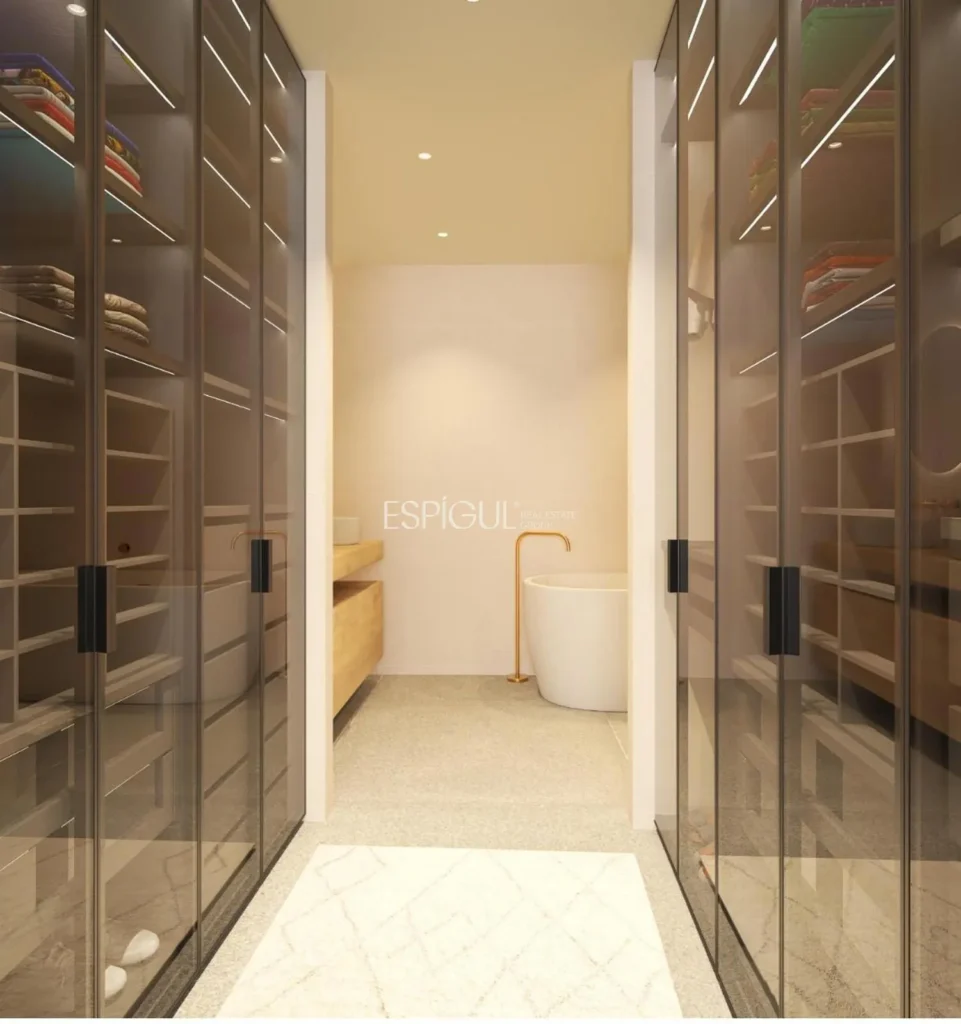 Эксклюзивный роскошный дом с бассейном и спа в самом центре Калельи