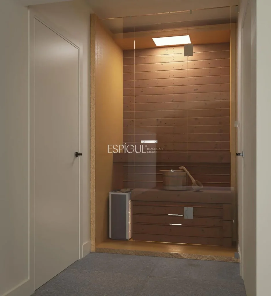 Эксклюзивный роскошный дом с бассейном и спа в самом центре Калельи