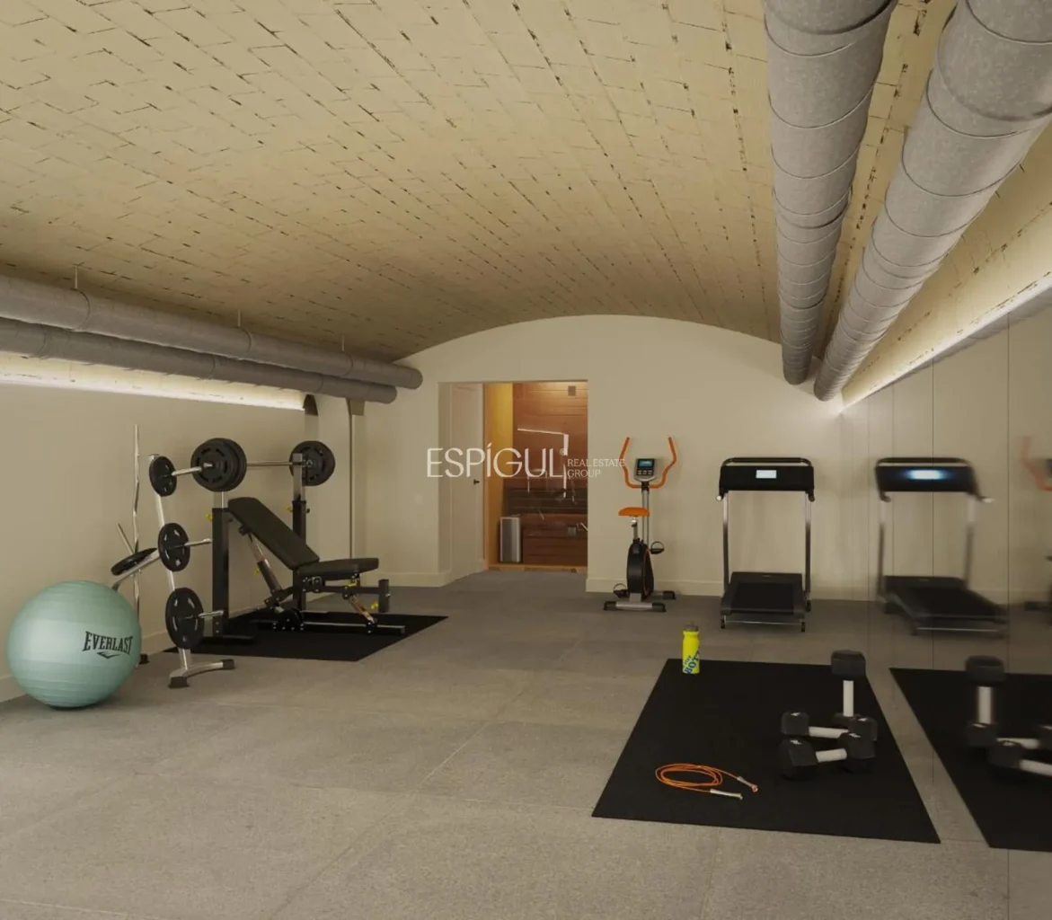 Эксклюзивный роскошный дом с бассейном и спа в самом центре Калельи