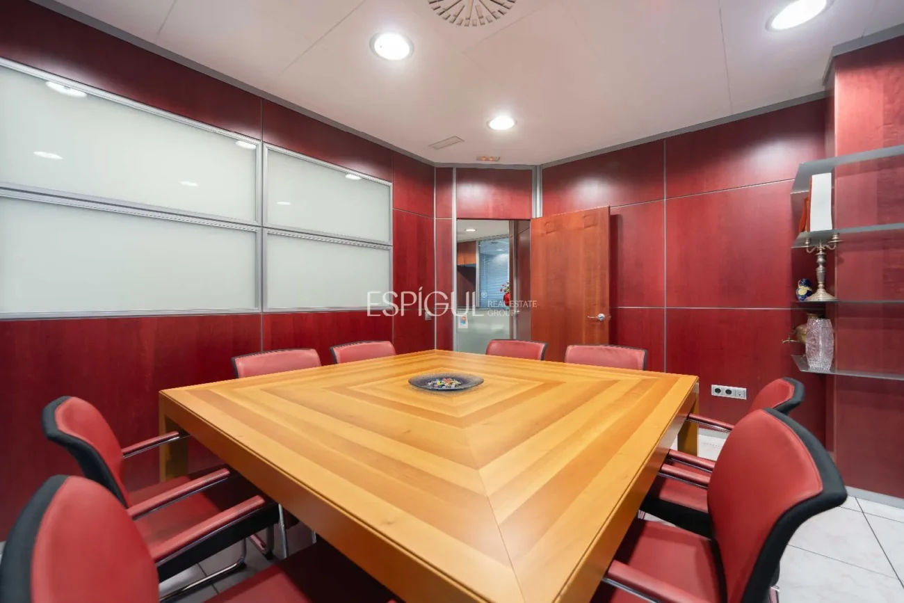 Office for sale in Empuriabrava