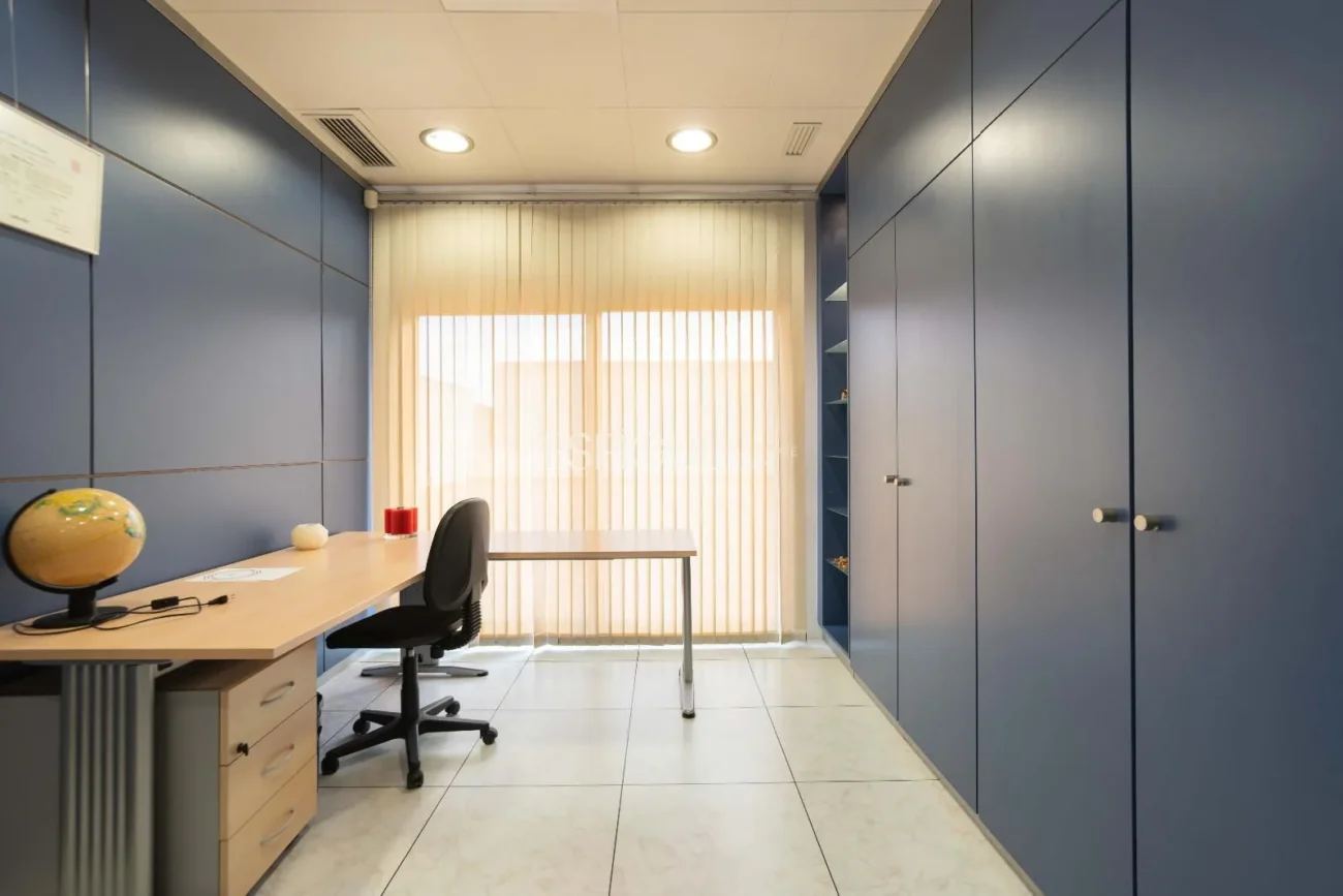 Office for sale in Empuriabrava