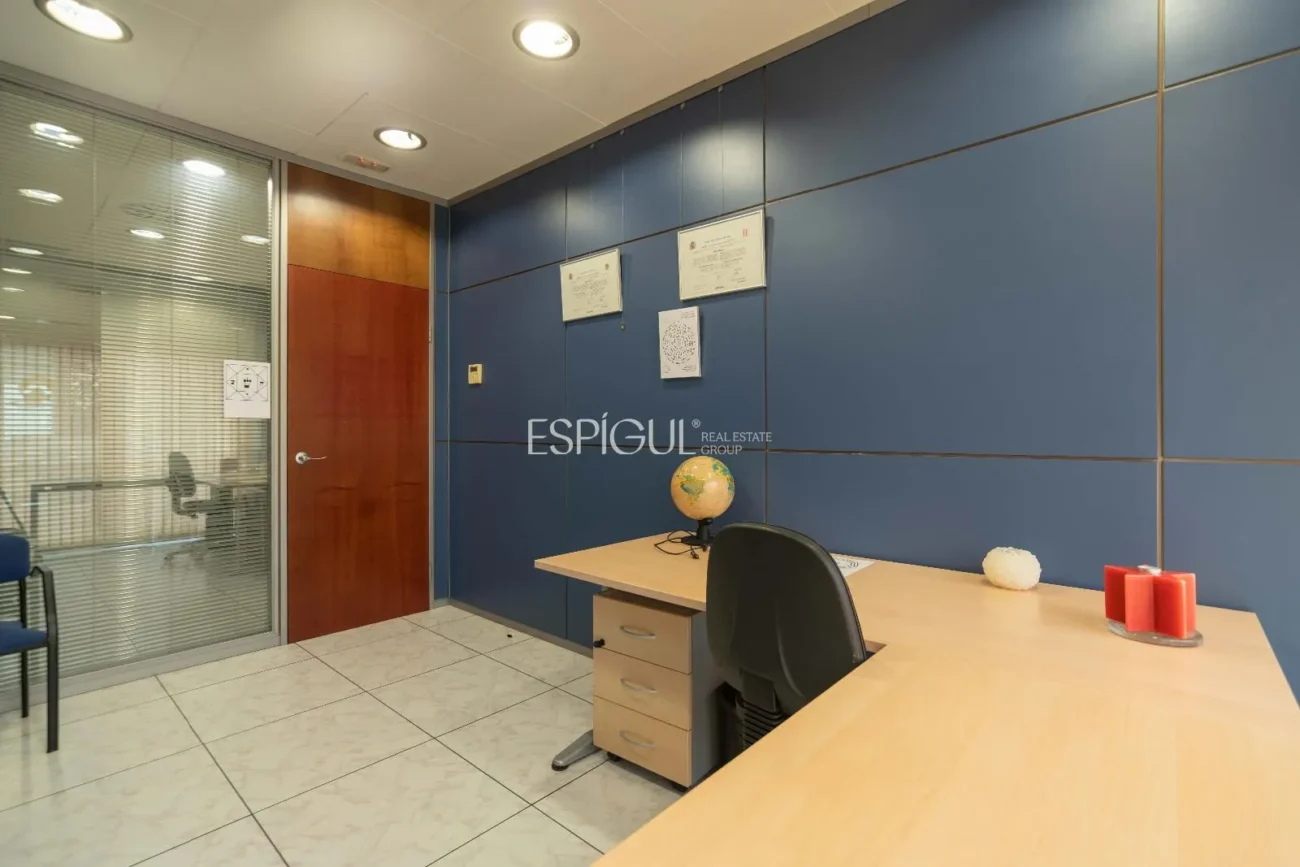 Office for sale in Empuriabrava