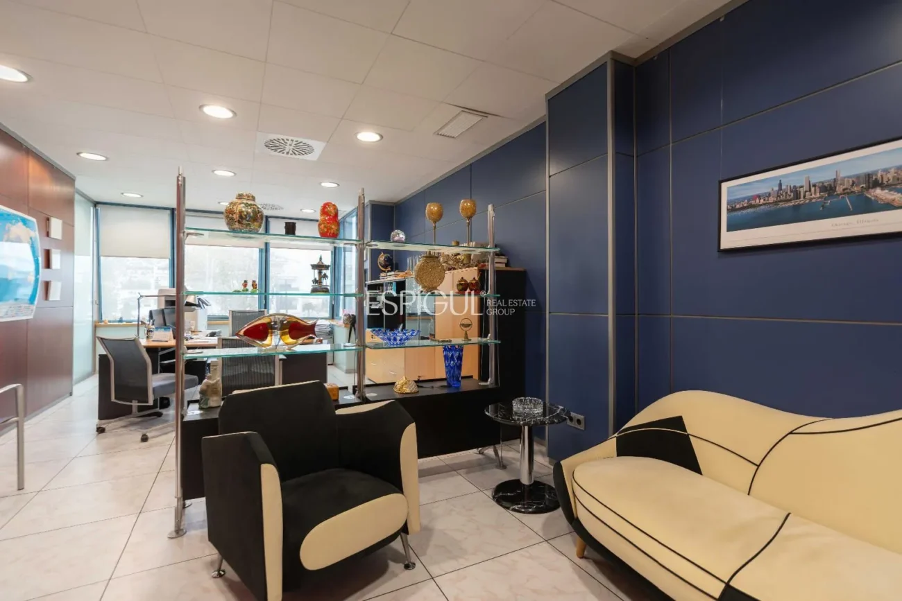 Office for sale in Empuriabrava