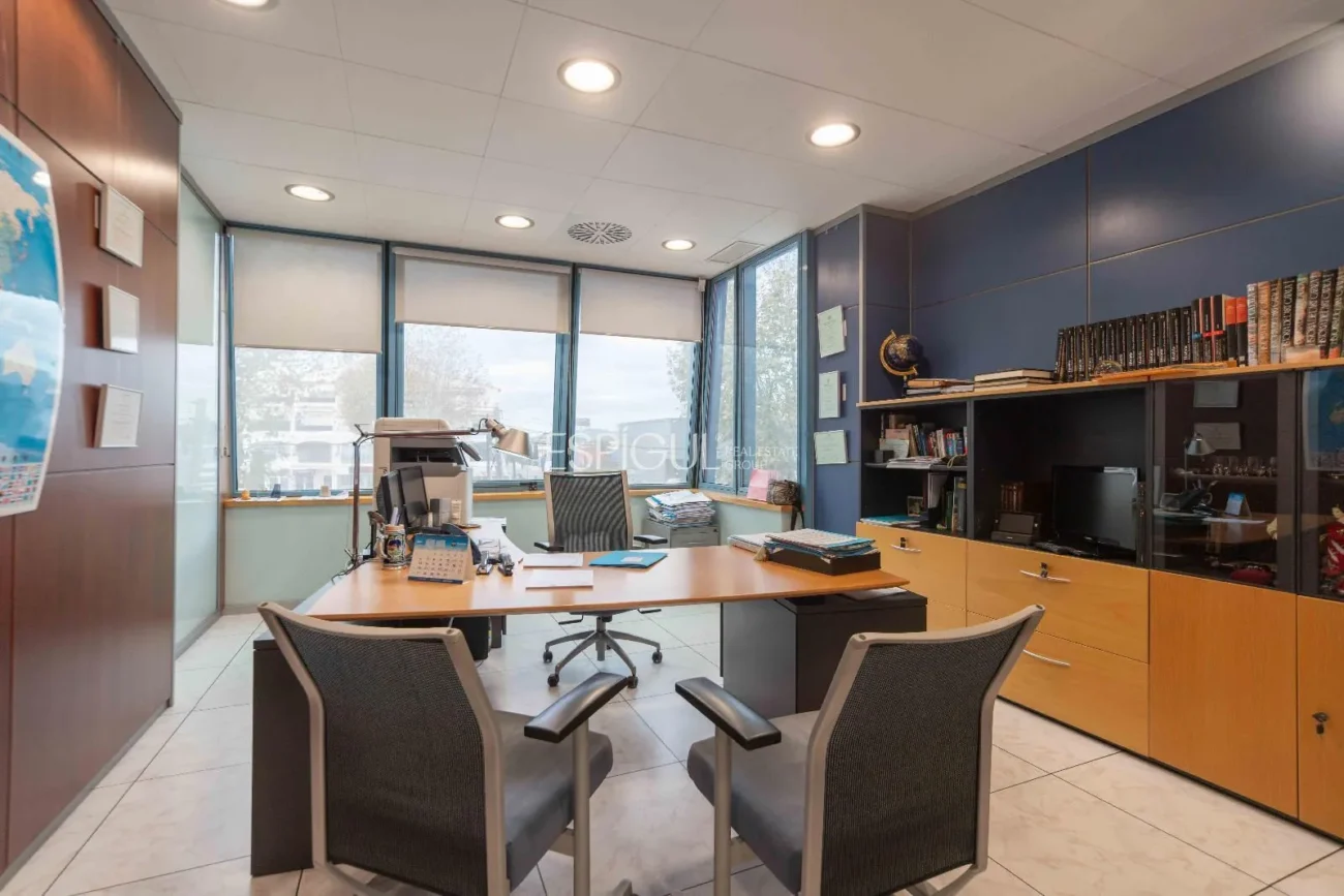 Office for sale in Empuriabrava