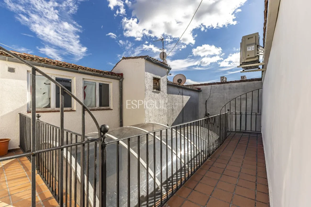 Duplex apartment with terrace on Calle Barquillo, Chueca-Justicia