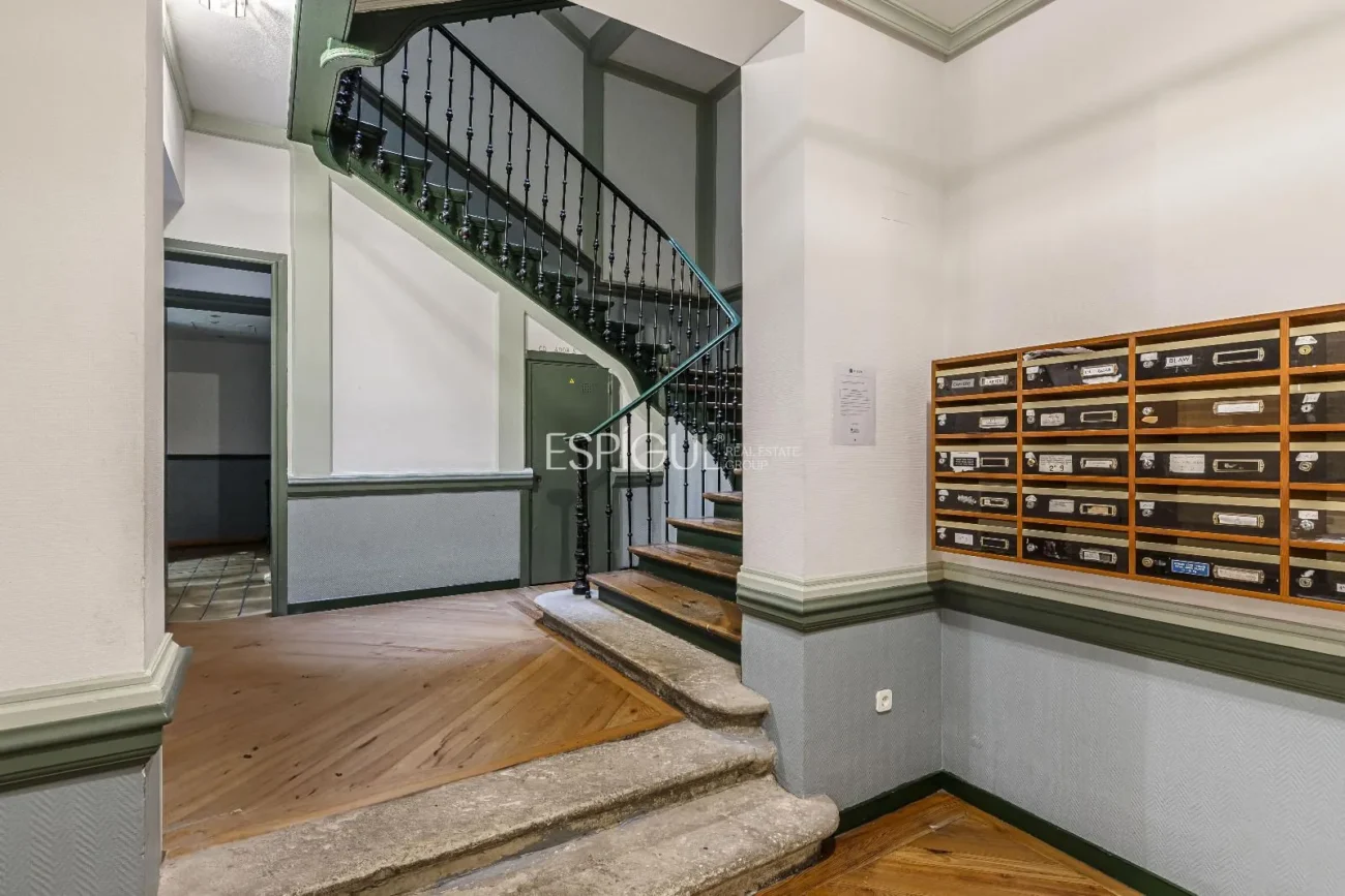 Duplex apartment with terrace on Calle Barquillo, Chueca-Justicia