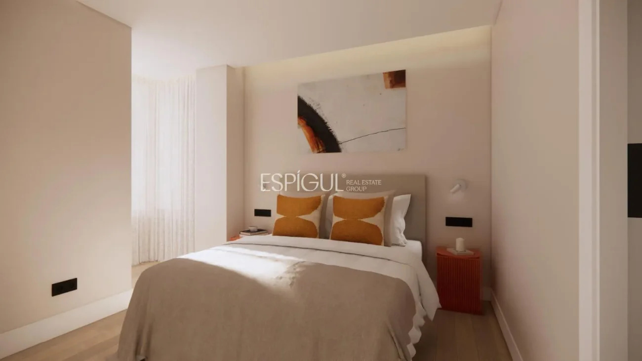 Apartment with terrace on Poeta Esteban Villegas street, Jeronimos