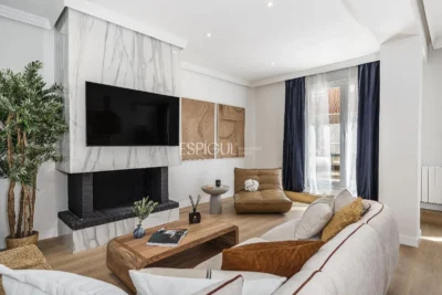 Apartment with terrace for sale in General Diaz Porlier, Lista