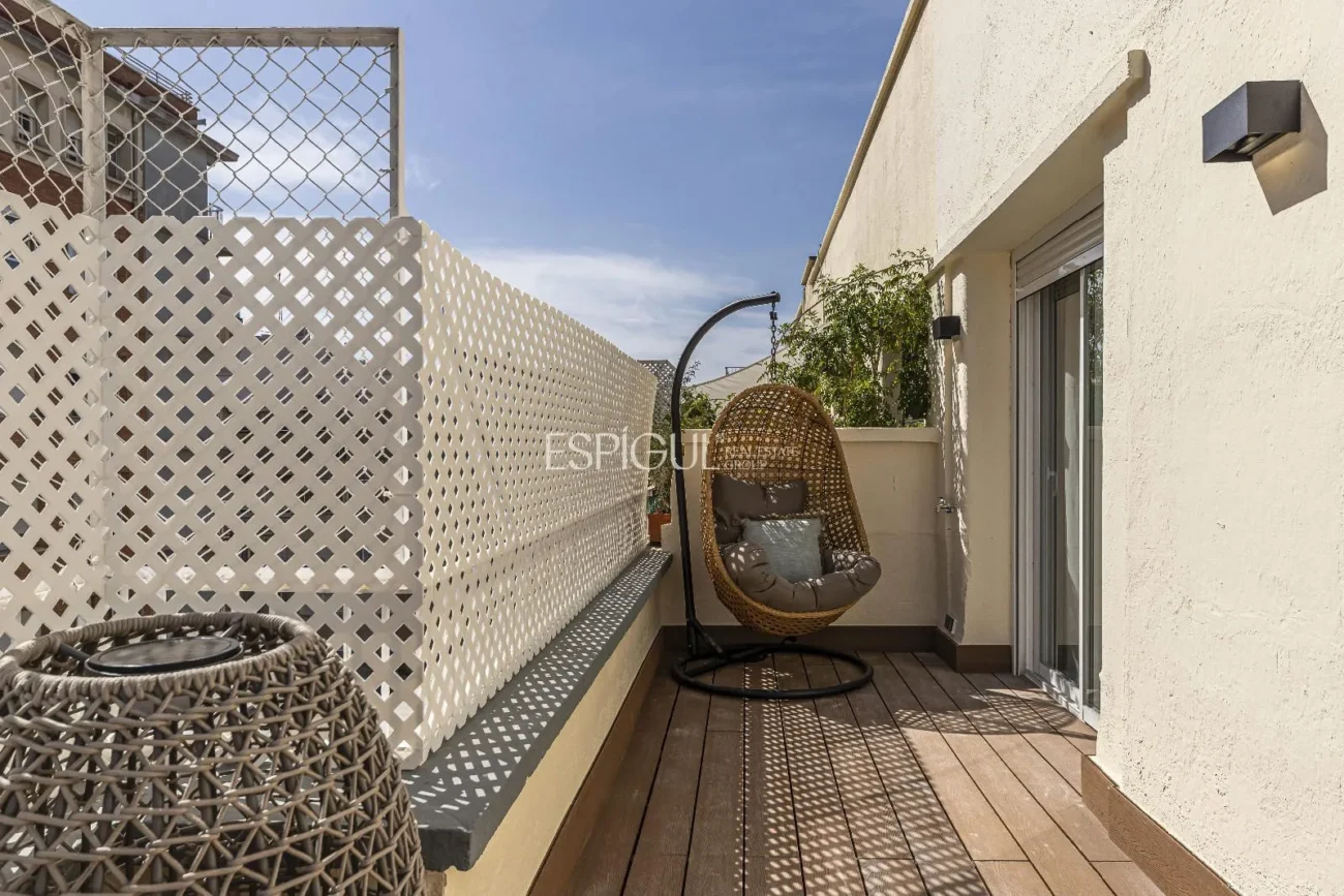 Apartment with terrace for sale in General Diaz Porlier, Lista