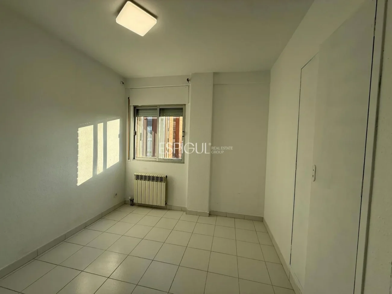 apartment for TEMPORARY rent three bedrooms Girona