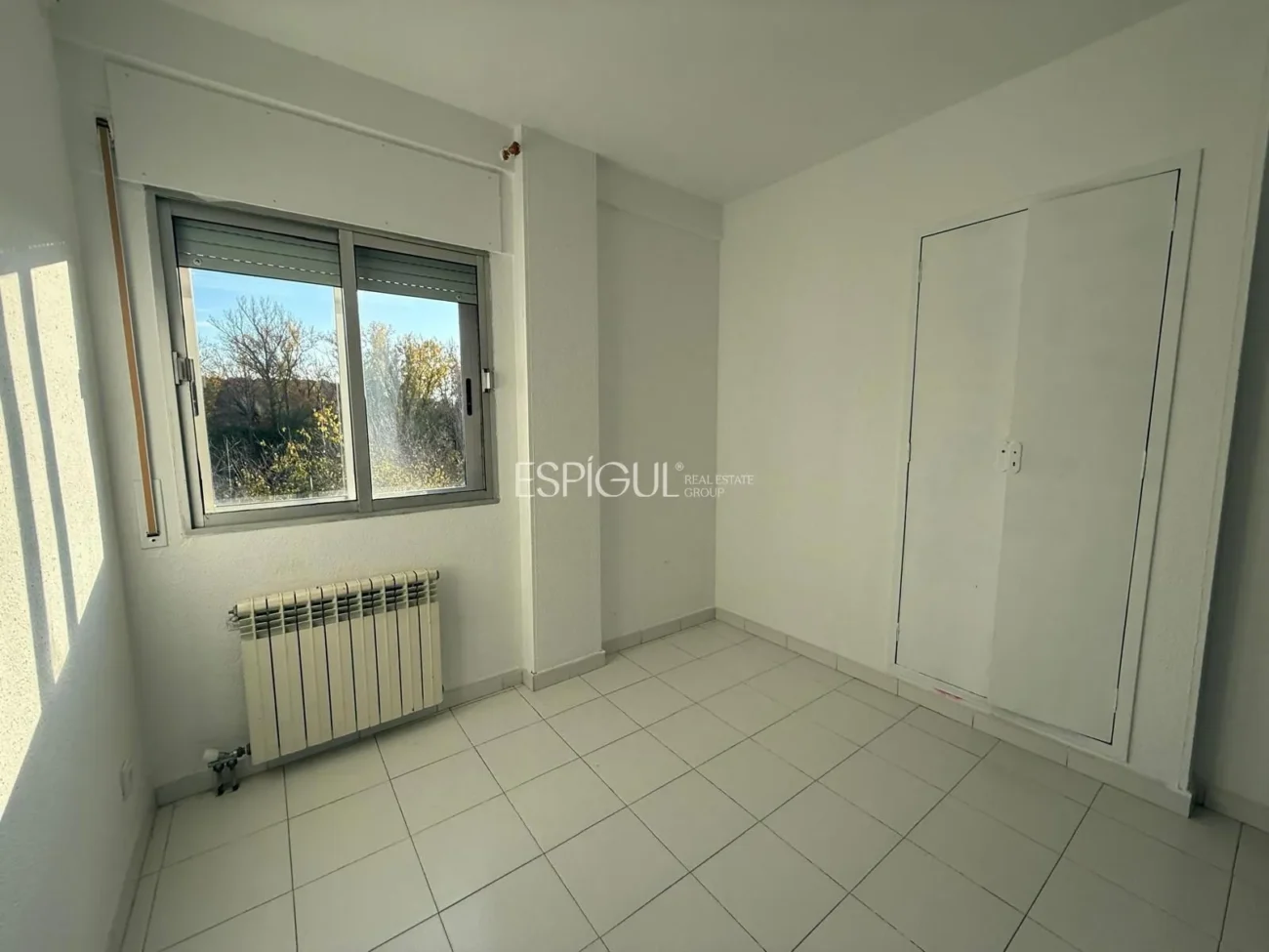 apartment for TEMPORARY rent three bedrooms Girona