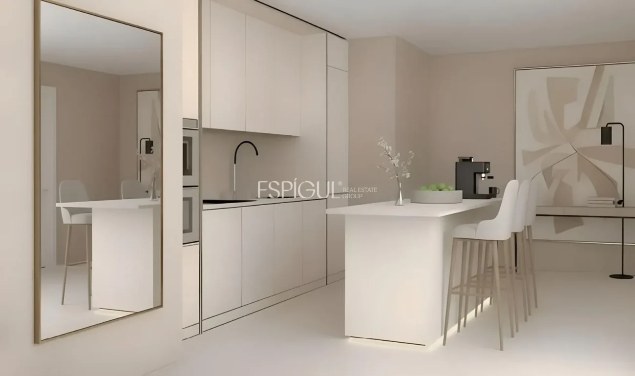 Квартира на продажу на улице Calle de los Castillejos, 371