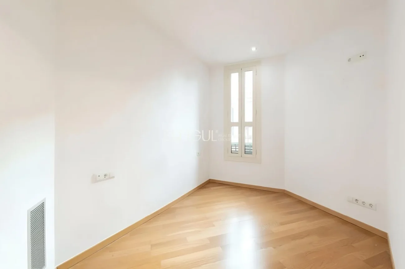 Piso en venta en carrer Aribau