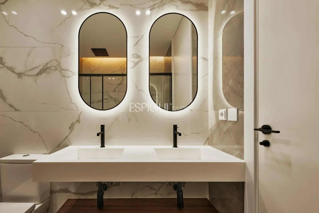 Exterior apartment on General Pardiñas street, Goya