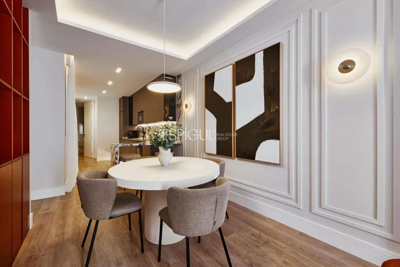 Exterior apartment on General Pardiñas street, Goya