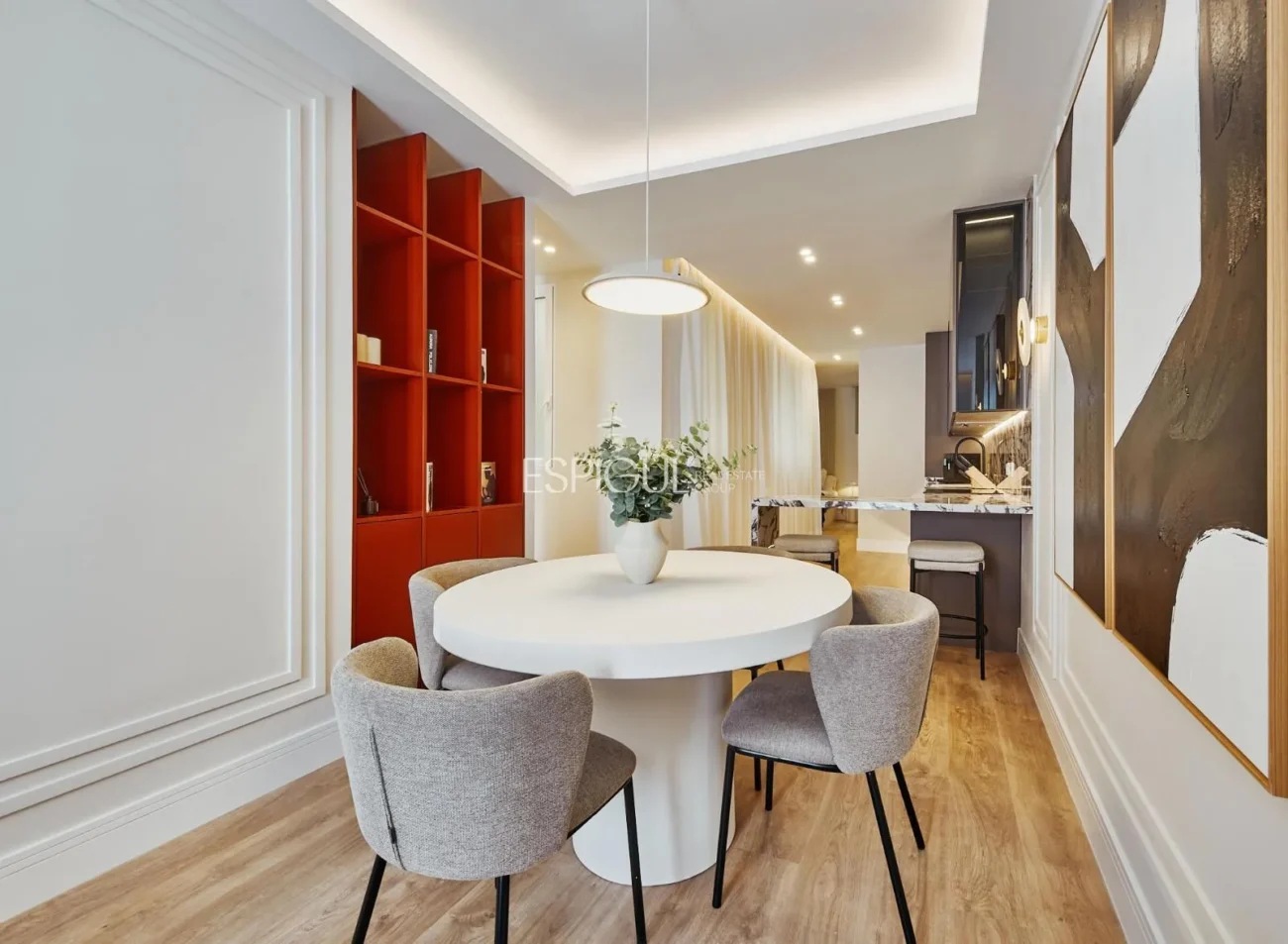 Exterior apartment on General Pardiñas street, Goya