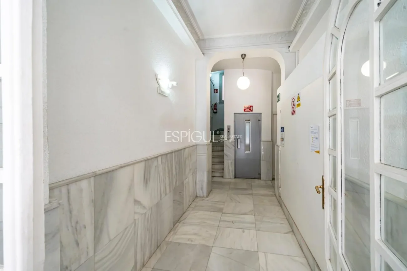 Exterior apartment on Goya Street, Salamanca District