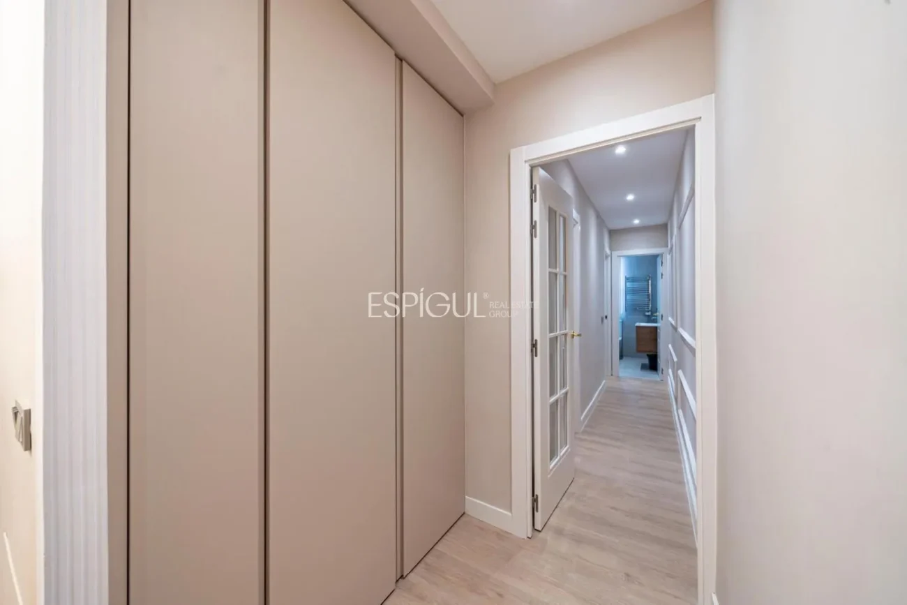 Exterior apartment on Goya Street, Salamanca District