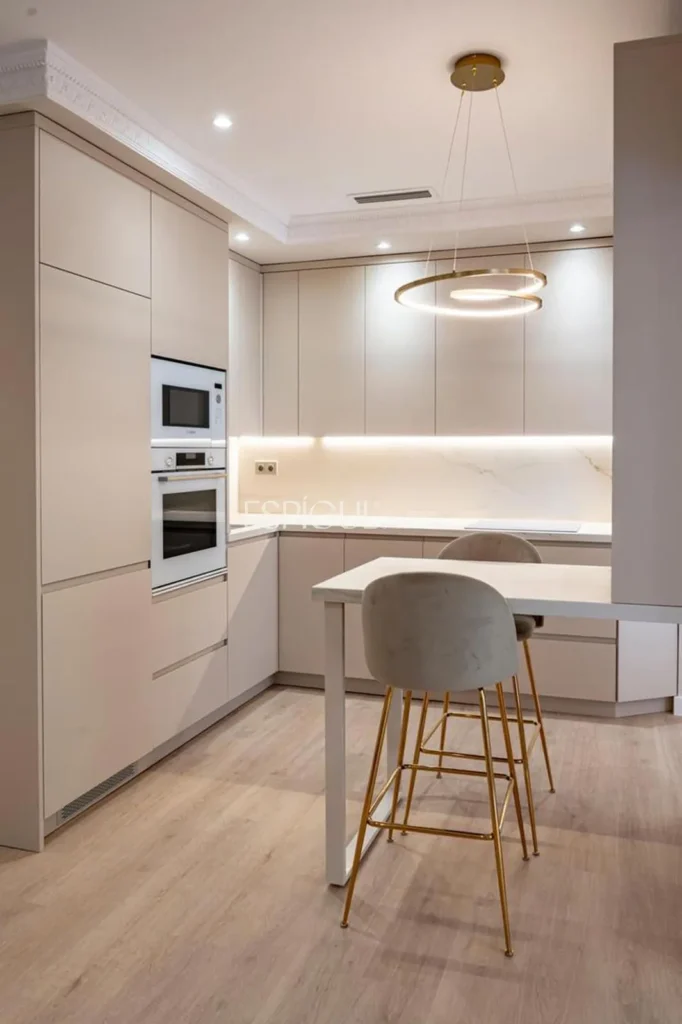 Exterior apartment on Goya Street, Salamanca District