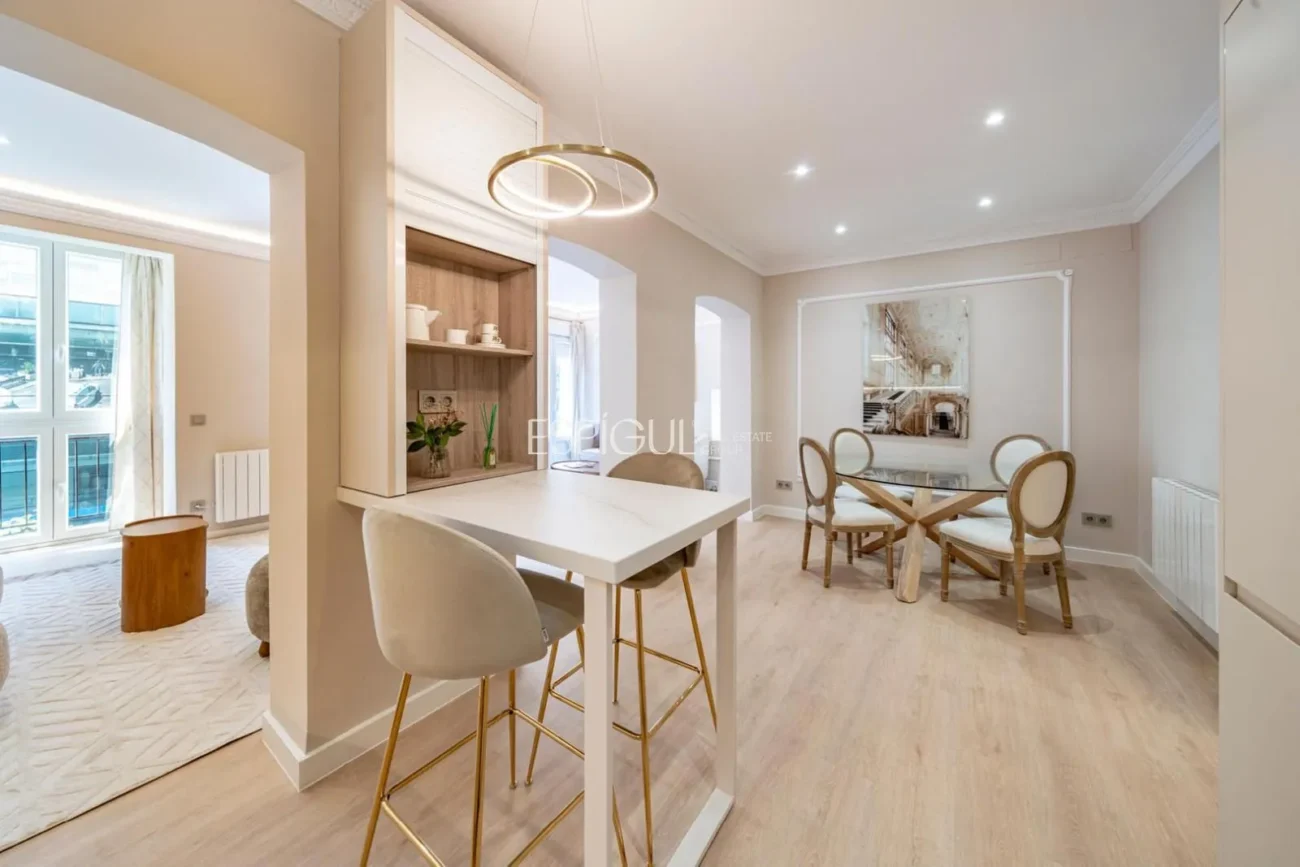 Exterior apartment on Goya Street, Salamanca District