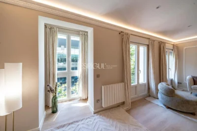 Piso exterior en Calle Goya, Barrio de Salamanca