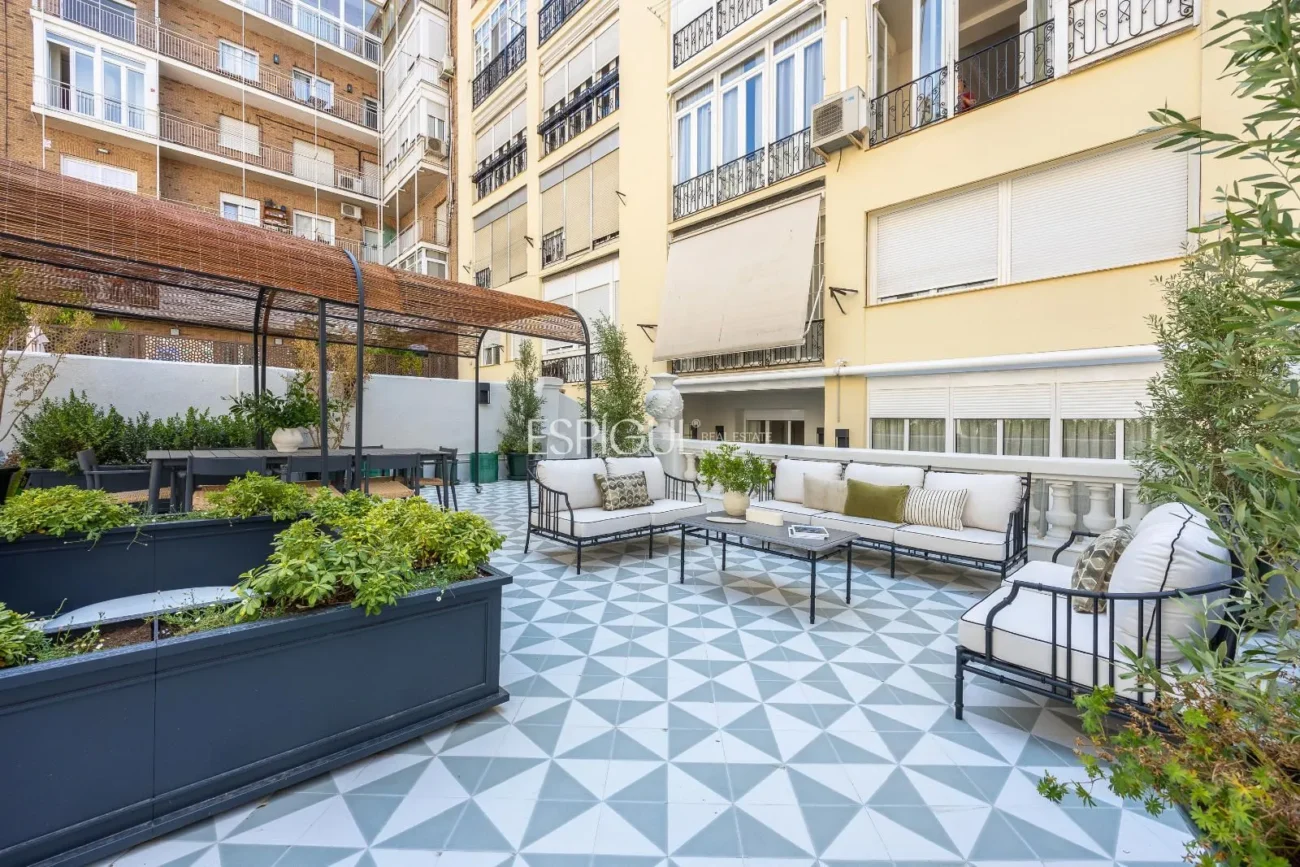 Piso exterior en Núñez de Balboa