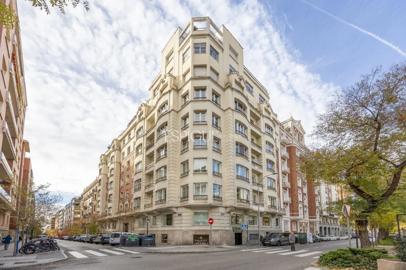 Piso exterior en Núñez de Balboa