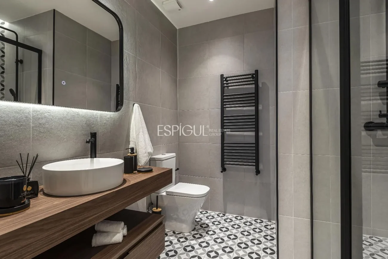 Exterior apartment for sale in Pelayo, Justicia