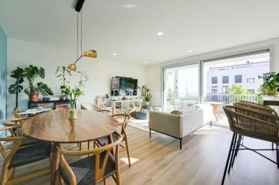 Прекрасная квартира в новостройке недалеко от моря в Эль-Масноу