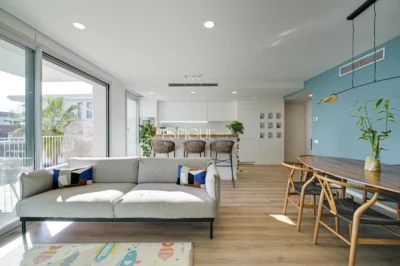 Прекрасная квартира в новостройке недалеко от моря в Эль-Масноу