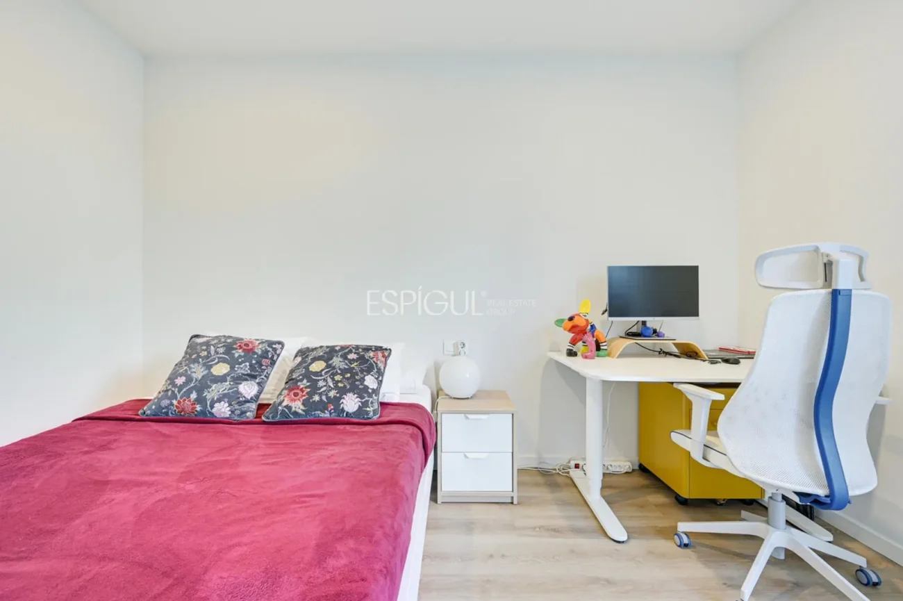 Прекрасная квартира в новостройке недалеко от моря в Эль-Масноу