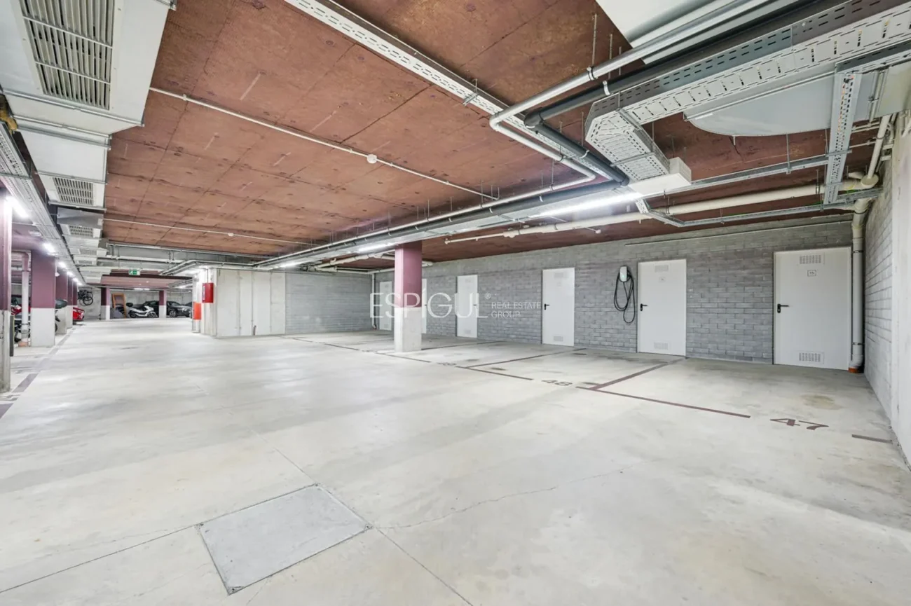 Прекрасная квартира в новостройке недалеко от моря в Эль-Масноу