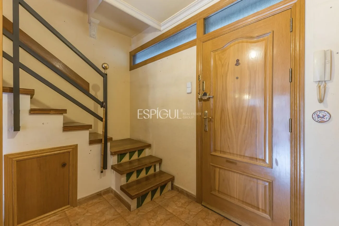 Duplex penthouse with double orientation and great potential