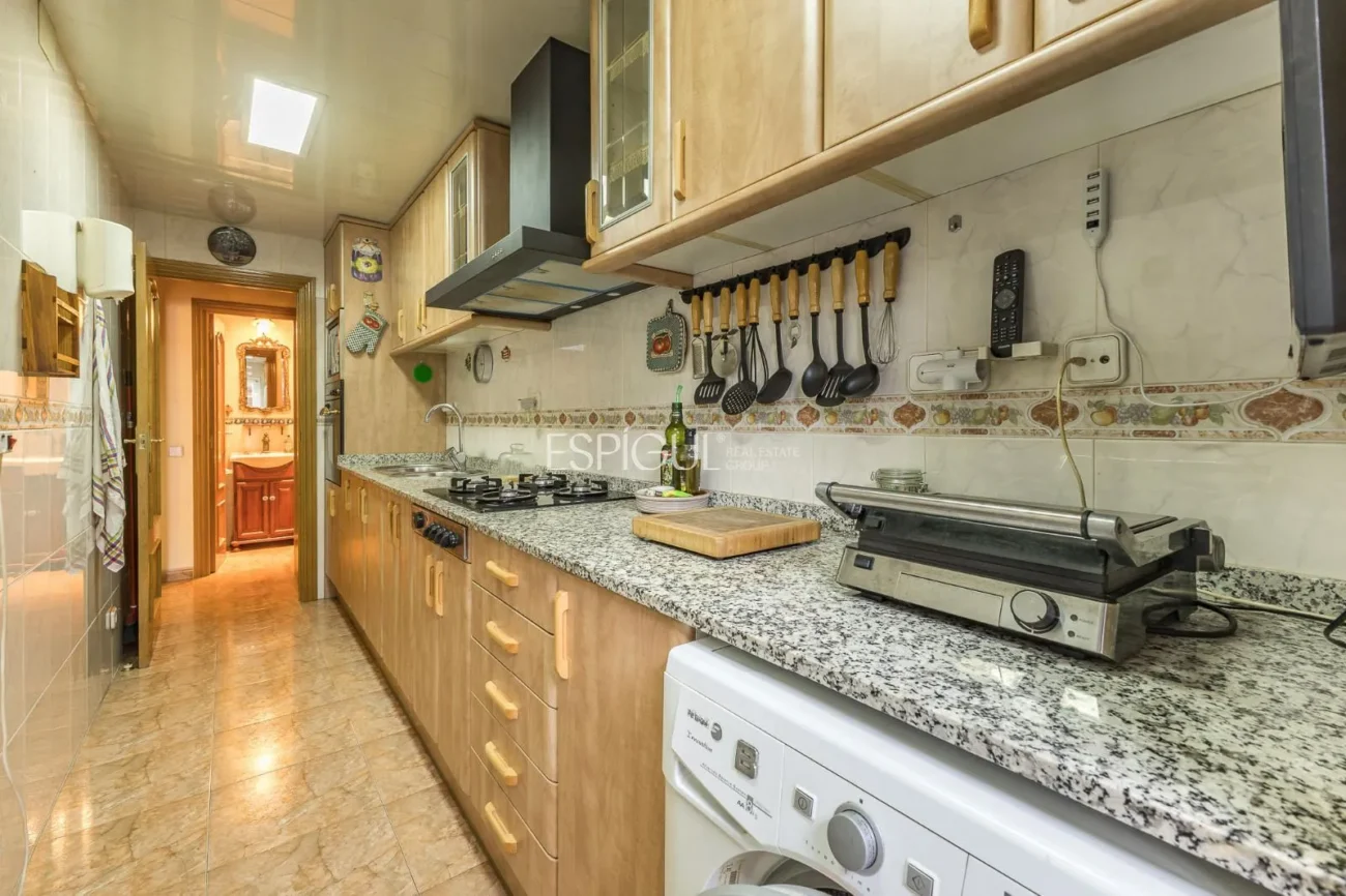 Duplex penthouse with double orientation and great potential