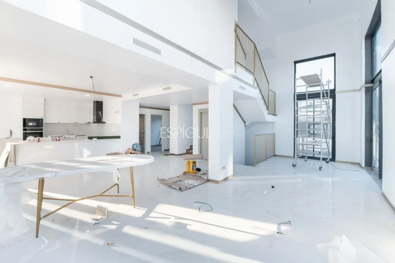 Casa independiente de obra nueva con espectaculares vistas al mar en Montgat