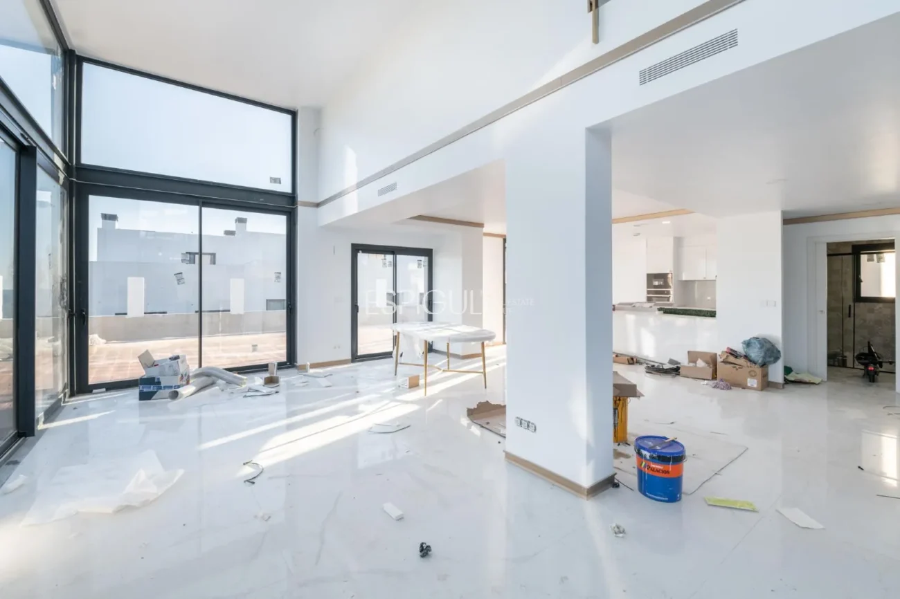 Casa independiente de obra nueva con espectaculares vistas al mar en Montgat