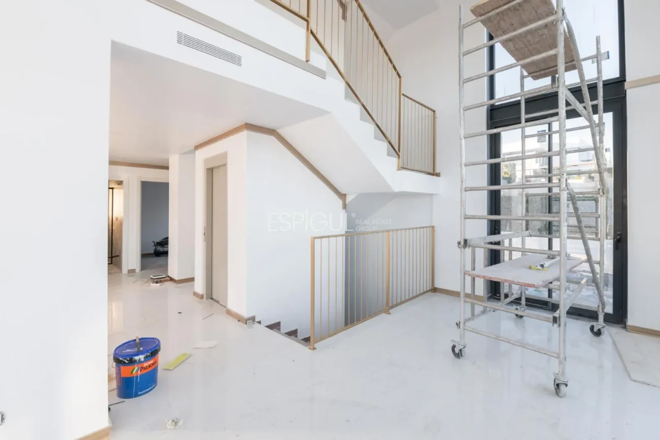 Casa independiente de obra nueva con espectaculares vistas al mar en Montgat