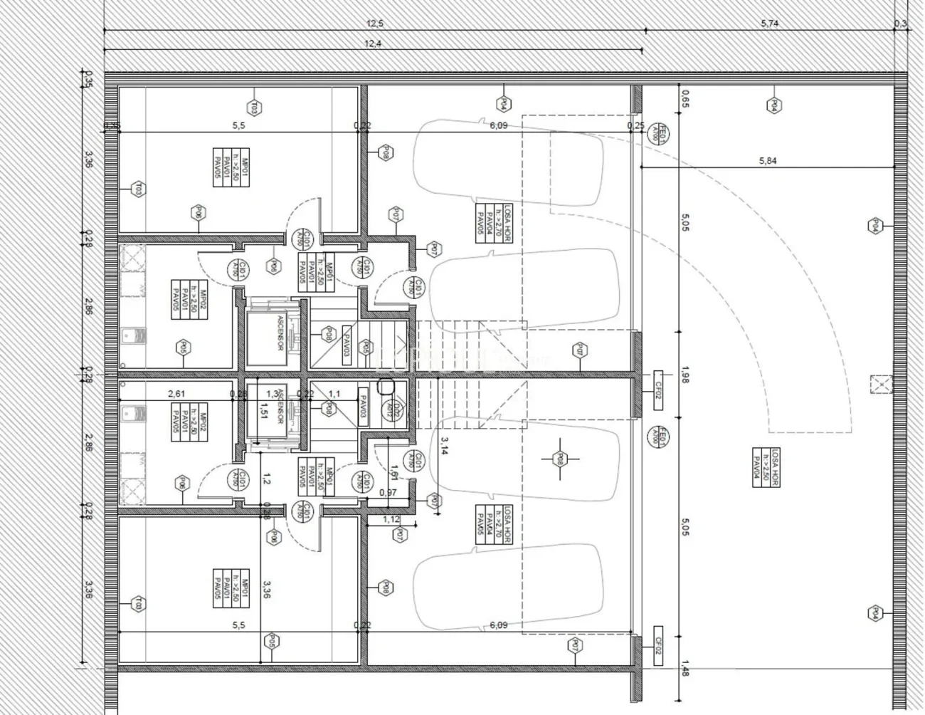 Fully exterior terraced house with 5 bedrooms and sea views in Montgat