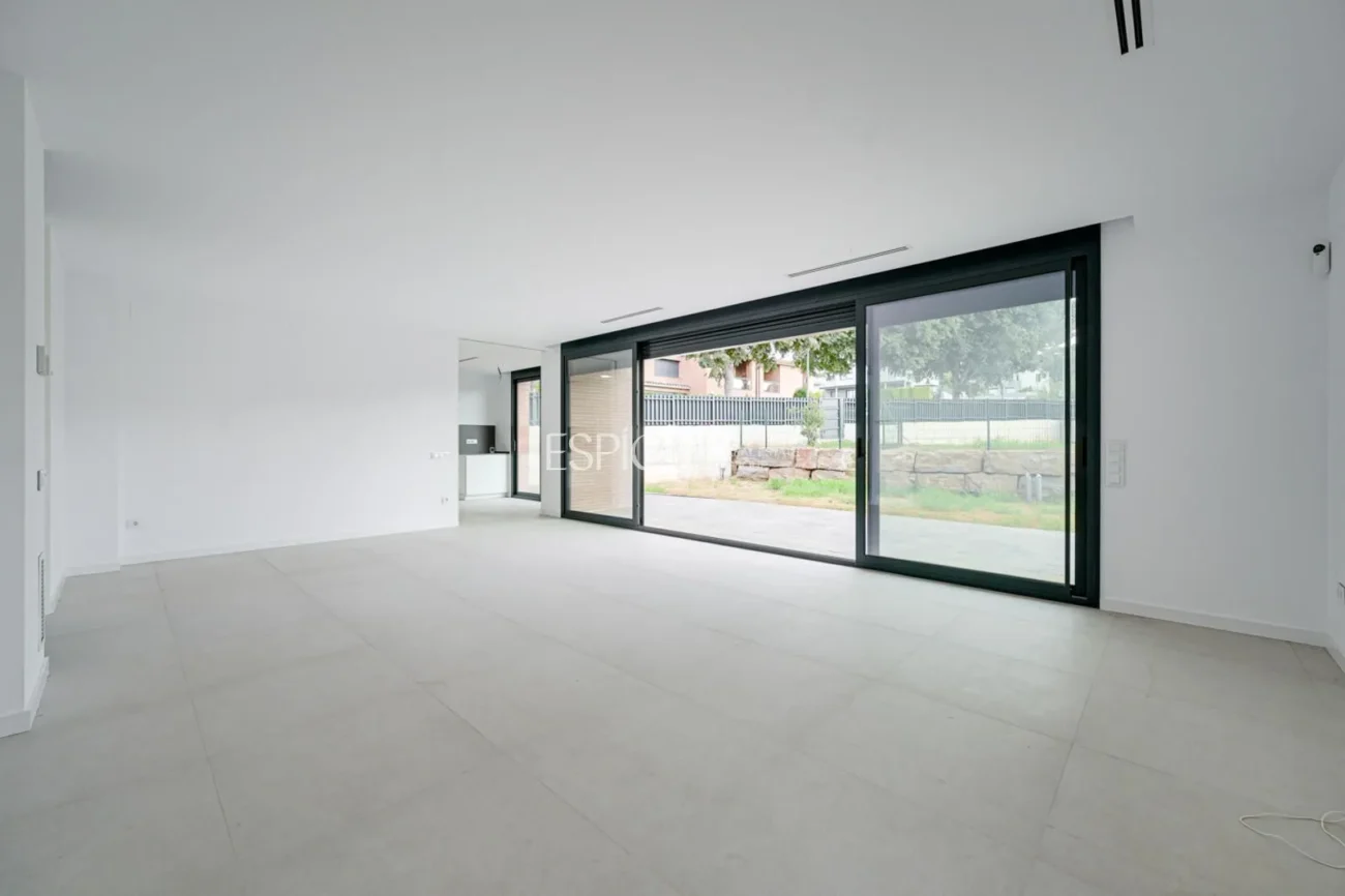 Exclusiva casa unifamiliar de obra nueva en Can Quirze, Mataró