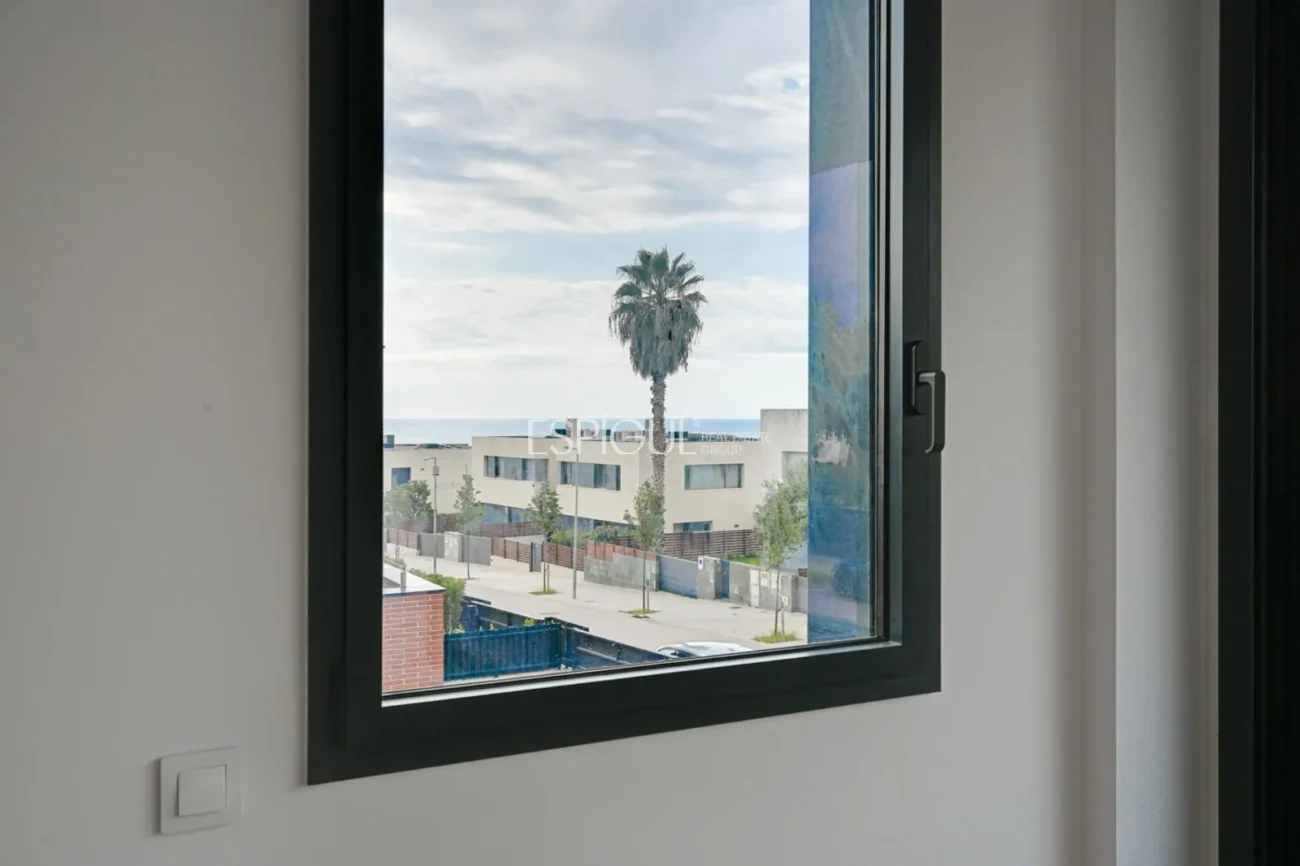 Exclusiva casa unifamiliar de obra nueva en Can Quirze, Mataró