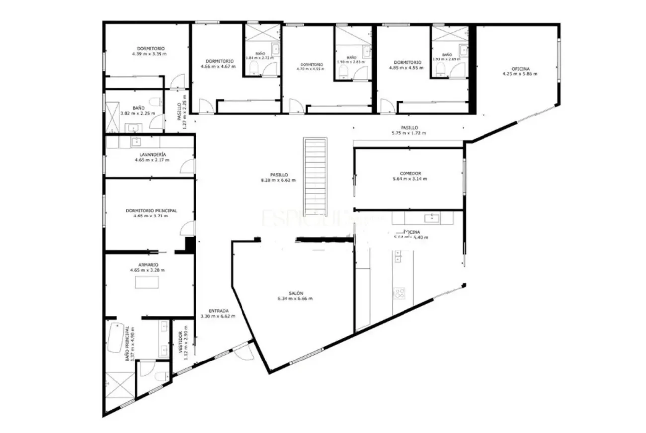 Exclusive property with garden, pool, and private paddle court in the center of Alella