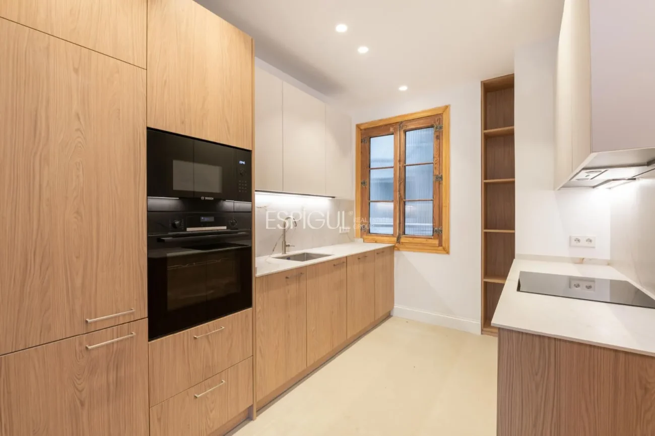 Exclusiva vivienda de lujo completamente reformada de 160 m² en L’Antiga Esquerra de l’Eixample