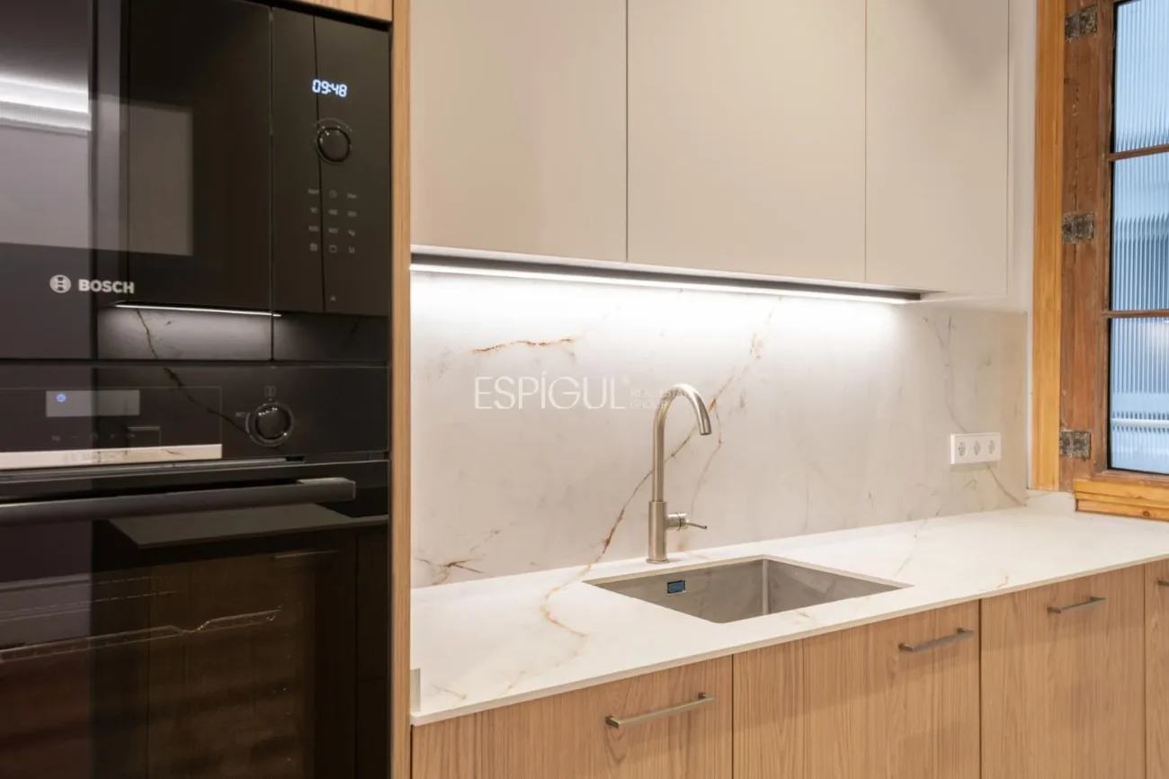 Exclusiva vivienda de lujo completamente reformada de 160 m² en L’Antiga Esquerra de l’Eixample