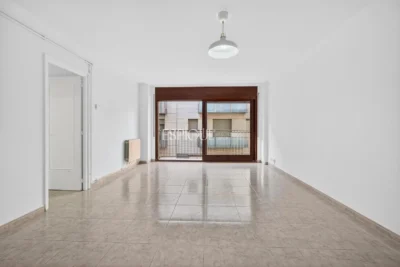 Piso de tres habitaciones alquiler TEMPORAL  (NO VIVIENDA HABITUAL)