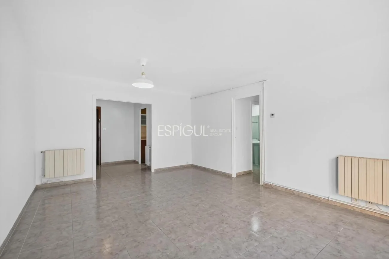 Piso de tres habitaciones alquiler TEMPORAL  (NO VIVIENDA HABITUAL)